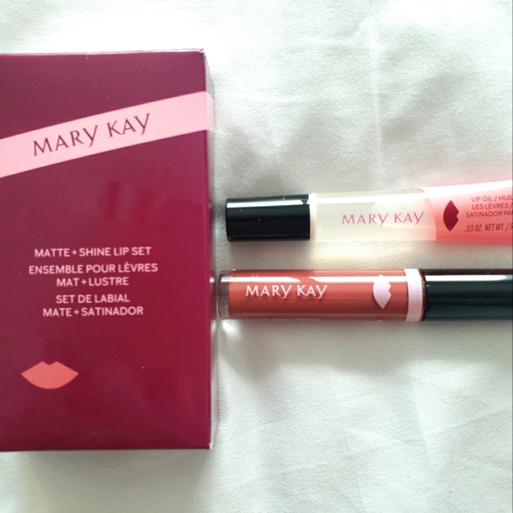 Matte + Shine Lip Set